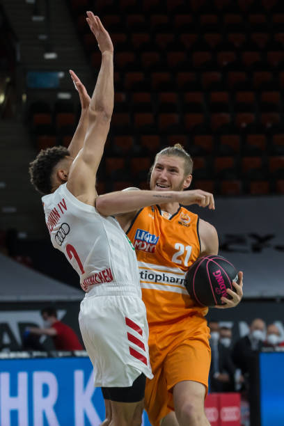 之一秒的反 之一秒的反