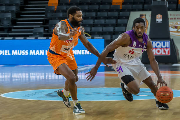 星正成为球 星正成为球