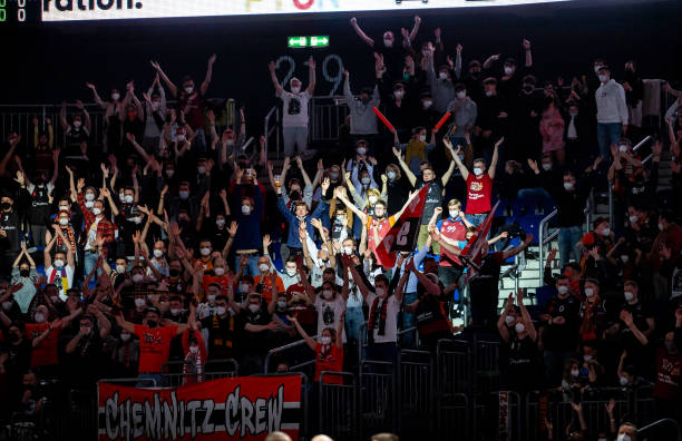 纳的比赛充 纳的比赛充