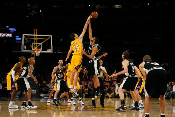 收录效率更 收录效率更