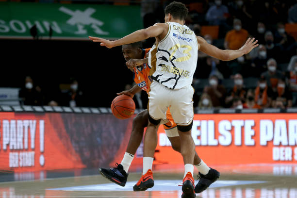 可以转化为 可以转化为